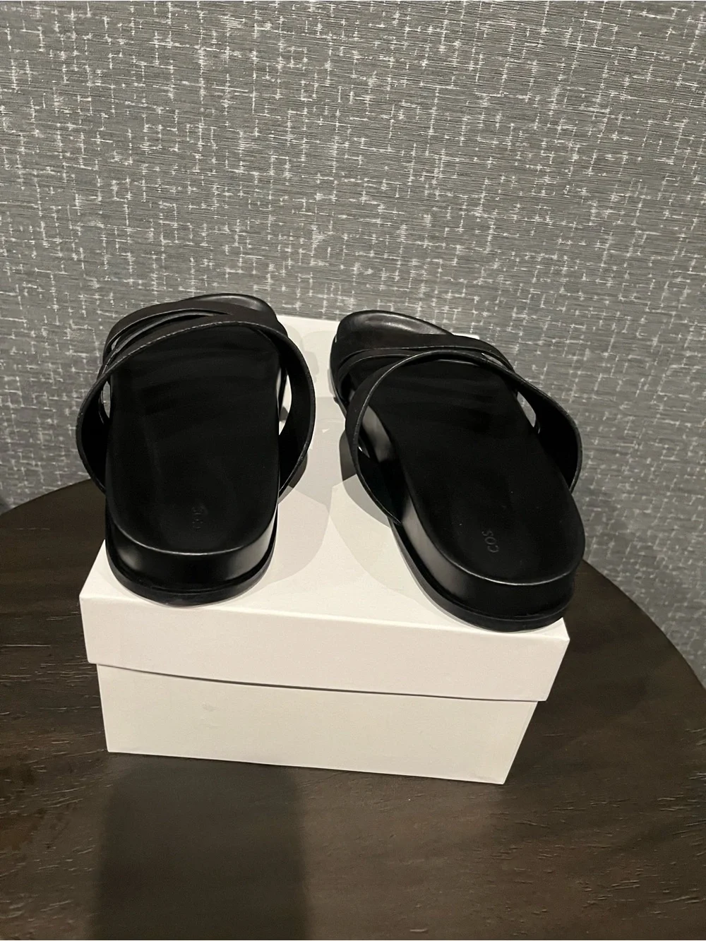 NIB COS MULTI-STRAP SUEDE SANDALS Black 10